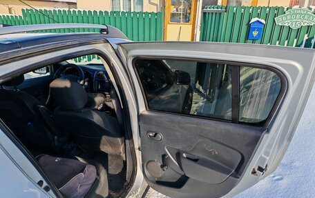 Renault Sandero II рестайлинг, 2016 год, 650 000 рублей, 12 фотография