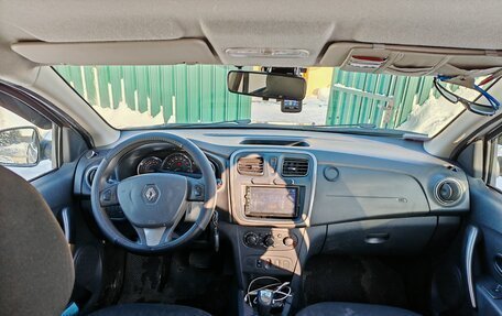 Renault Sandero II рестайлинг, 2016 год, 650 000 рублей, 13 фотография