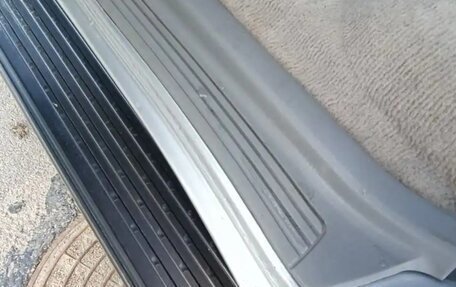 Toyota Land Cruiser 100 рестайлинг 2, 2006 год, 2 760 000 рублей, 17 фотография