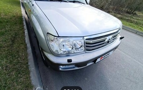 Toyota Land Cruiser 100 рестайлинг 2, 2006 год, 2 760 000 рублей, 18 фотография