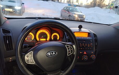 KIA cee'd I рестайлинг, 2008 год, 570 000 рублей, 20 фотография