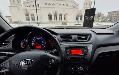 KIA Rio III рестайлинг, 2014 год, 705 800 рублей, 15 фотография