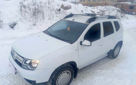 Renault Duster I рестайлинг, 2017 год, 1 300 000 рублей, 2 фотография