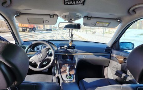 Mercedes-Benz E-Класс, 2006 год, 949 000 рублей, 8 фотография