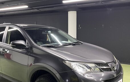 Toyota RAV4, 2013 год, 2 000 000 рублей, 4 фотография