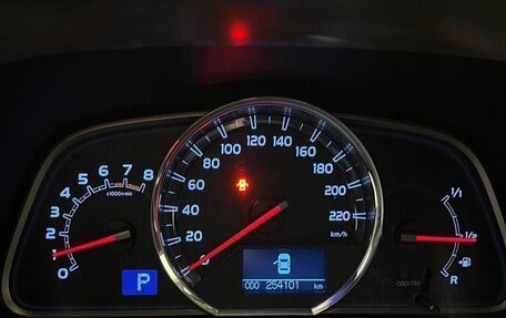 Toyota RAV4, 2013 год, 2 000 000 рублей, 6 фотография