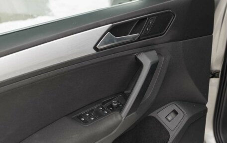 Volkswagen Tiguan II, 2017 год, 2 850 000 рублей, 17 фотография