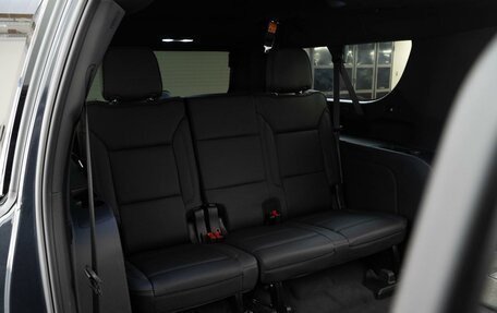 Chevrolet Suburban, 2023 год, 13 390 404 рублей, 12 фотография