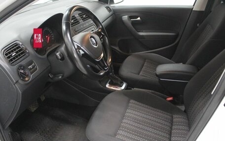 Volkswagen Polo VI (EU Market), 2018 год, 1 350 000 рублей, 21 фотография