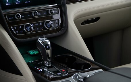 Bentley Bentayga I, 2020 год, 24 338 888 рублей, 15 фотография