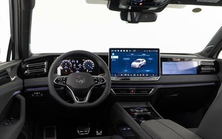 Volkswagen Tiguan, 2025 год, 4 994 434 рублей, 8 фотография