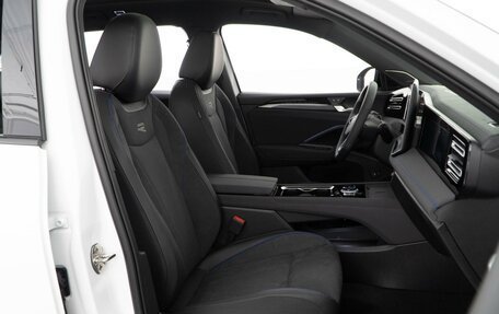 Volkswagen Tiguan, 2025 год, 4 994 434 рублей, 10 фотография