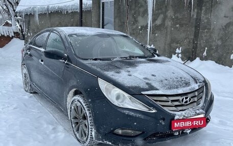 Hyundai Sonata VI, 2010 год, 1 250 000 рублей, 3 фотография