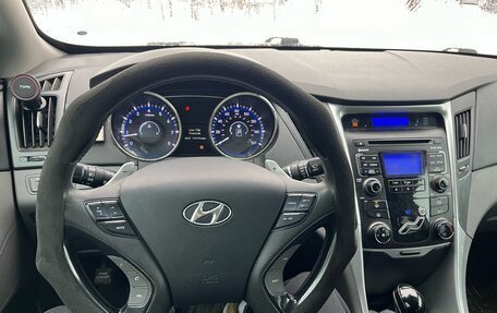 Hyundai Sonata VI, 2010 год, 1 250 000 рублей, 7 фотография