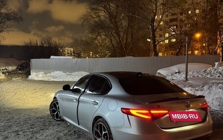 Alfa Romeo Giulia II, 2020 год, 3 350 000 рублей, 3 фотография