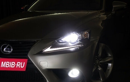 Lexus IS III, 2013 год, 2 349 000 рублей, 23 фотография