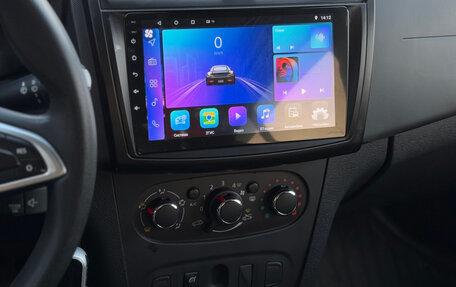 Renault Sandero II рестайлинг, 2018 год, 1 169 000 рублей, 20 фотография