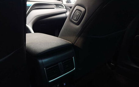 Toyota Camry, 2022 год, 3 990 000 рублей, 11 фотография