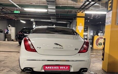 Jaguar XJ IV (X351), 2014 год, 2 500 000 рублей, 5 фотография