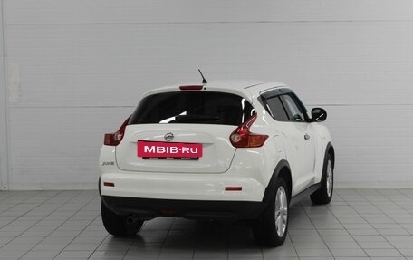 Nissan Juke II, 2013 год, 870 000 рублей, 8 фотография