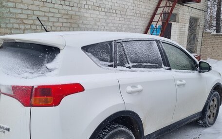 Toyota RAV4, 2015 год, 1 950 000 рублей, 1 фотография