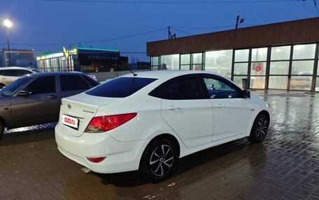 Hyundai Solaris II рестайлинг, 2011 год, 575 000 рублей, 5 фотография