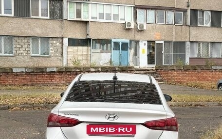 Hyundai Solaris II рестайлинг, 2019 год, 1 400 000 рублей, 13 фотография