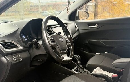 Hyundai Solaris II рестайлинг, 2019 год, 1 400 000 рублей, 16 фотография