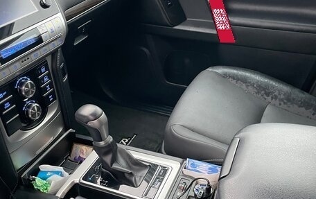 Toyota Land Cruiser Prado 150 рестайлинг 2, 2021 год, 7 500 000 рублей, 5 фотография