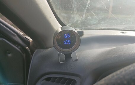 Mazda 626, 1999 год, 250 000 рублей, 5 фотография