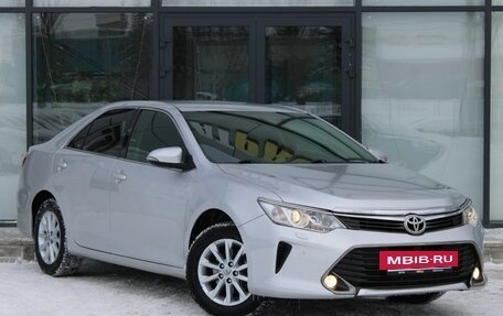 Toyota Camry, 2016 год, 2 350 000 рублей, 3 фотография
