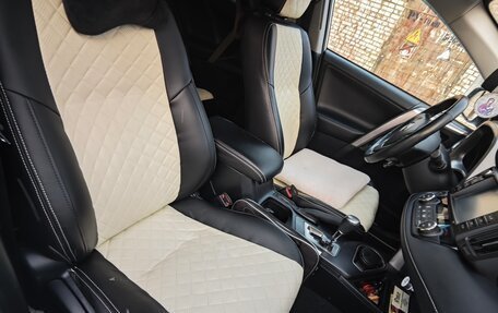 Toyota RAV4, 2019 год, 2 999 999 рублей, 7 фотография