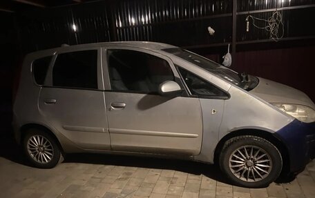 Mitsubishi Colt VI рестайлинг, 2004 год, 285 000 рублей, 4 фотография