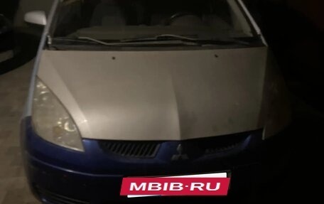 Mitsubishi Colt VI рестайлинг, 2004 год, 285 000 рублей, 2 фотография