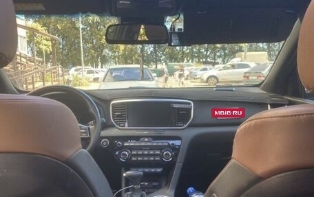 KIA Sportage IV рестайлинг, 2018 год, 2 560 000 рублей, 8 фотография