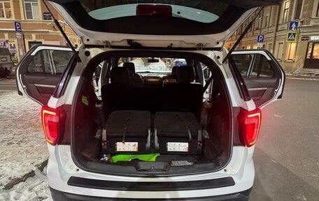 Ford Explorer VI, 2018 год, 2 900 000 рублей, 16 фотография