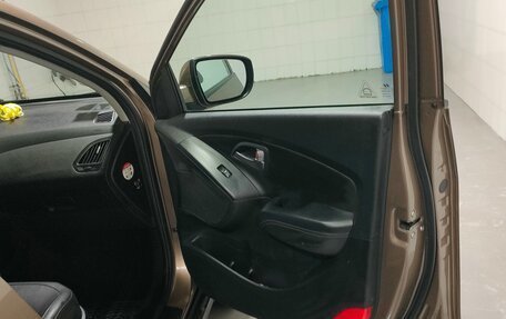 Hyundai ix35 I рестайлинг, 2014 год, 1 700 000 рублей, 14 фотография