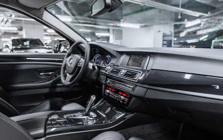 BMW 5 серия, 2015 год, 2 500 000 рублей, 7 фотография