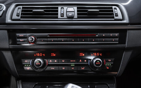 BMW 5 серия, 2015 год, 2 500 000 рублей, 15 фотография