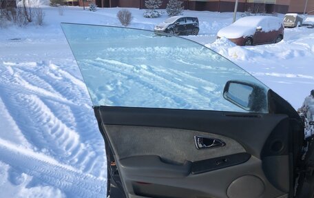 Mitsubishi Diamante II, 1995 год, 115 000 рублей, 24 фотография