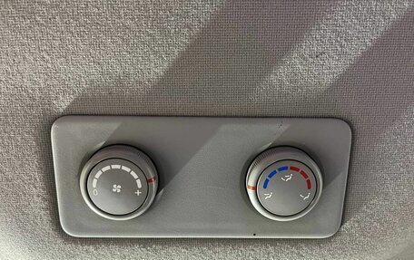 Hyundai Grand Starex Grand Starex I рестайлинг 2, 2012 год, 1 583 000 рублей, 14 фотография