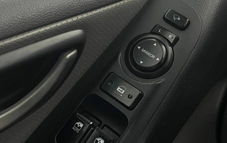 Hyundai Grand Starex Grand Starex I рестайлинг 2, 2012 год, 1 583 000 рублей, 24 фотография