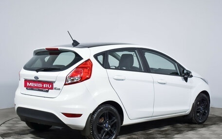 Ford Fiesta, 2017 год, 899 000 рублей, 5 фотография