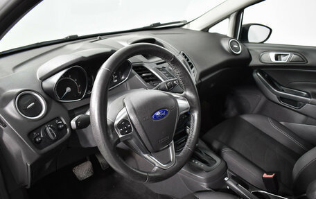 Ford Fiesta, 2017 год, 899 000 рублей, 9 фотография