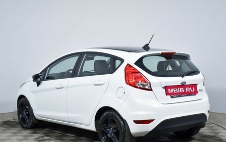 Ford Fiesta, 2017 год, 899 000 рублей, 7 фотография