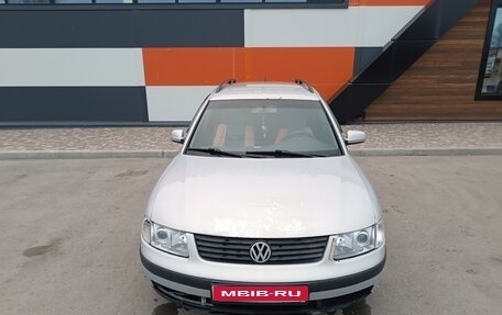 Volkswagen Passat B5+ рестайлинг, 2000 год, 300 000 рублей, 1 фотография