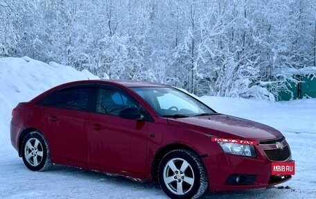 Chevrolet Cruze II, 2010 год, 450 000 рублей, 4 фотография