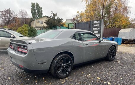 Dodge Challenger III рестайлинг 2, 2019 год, 3 700 000 рублей, 5 фотография