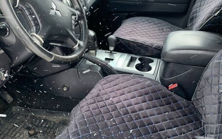 Mitsubishi Pajero IV, 2011 год, 1 700 000 рублей, 4 фотография