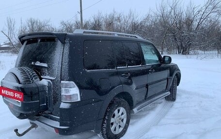 Mitsubishi Pajero IV, 2011 год, 1 700 000 рублей, 2 фотография